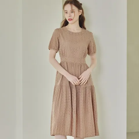 [공식] 아일렛 펀칭 원피스