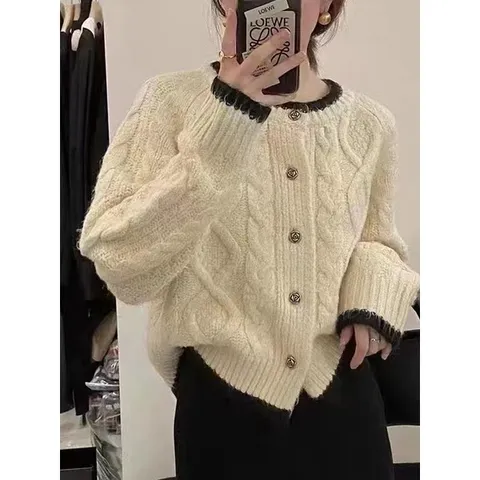 [하프클럽/디애이치]다이드 꼬임 트위스트 니트 2color