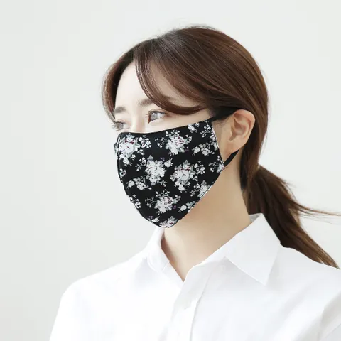 예쁜 양면마스크 듀얼마스크 천마스크 패션마스크 면마스크 빨아쓰는마스크 숨쉬기편한마스크 마스크 간절기