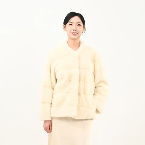 코펜하겐 퍼 휘메일풀스킨 호리젠탈 아이보리 밍크코트 국내생산 본사직영(WJF2025HOIO21)