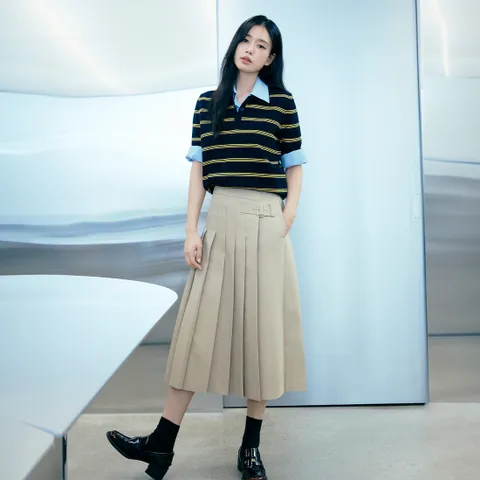 셀렙샵 에디션 2026 NEW 랩 플리츠 실루엣 스커트