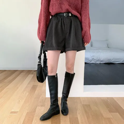 여성 두툼 포인트 클래식 혁대 핀턱 반바지