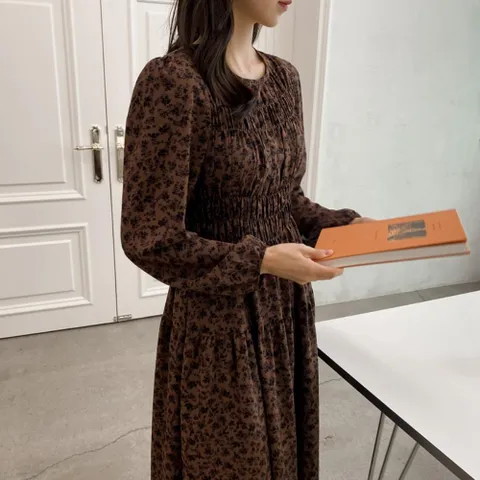 [옷자락] 여자 3컬러 라운드넥 스모크 플라워 롱 원피스