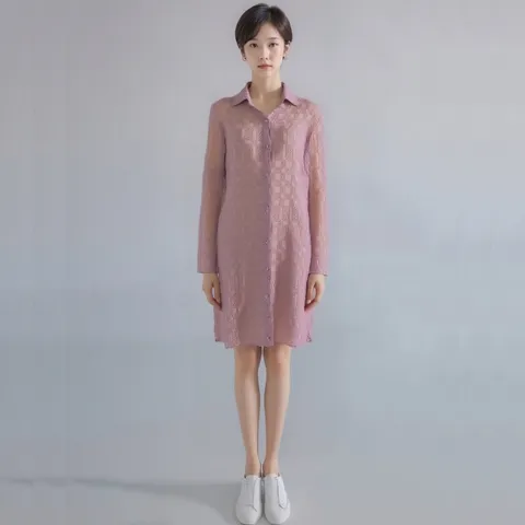 [롯데백화점][모라도]24년 봄 여름 중년 여성 사각 한지 주름 롱 코트MNM6CT420H-CC