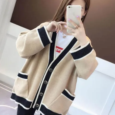 [와이에스몰] 여성 배색 캐주얼 기본핏 하늘색 가디건 (9028389)