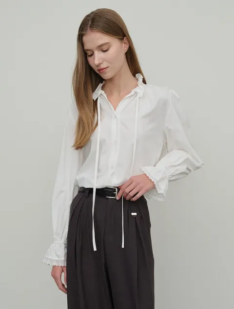 프릴넥 끈 블라우스 (NP1BA005L0)