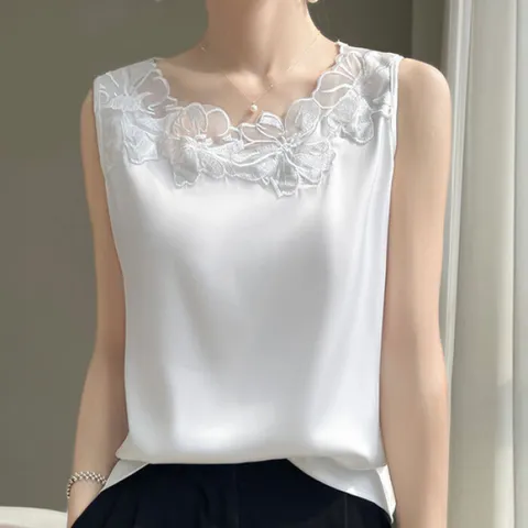 [브리치]  / NB2811 여성 플라워 레이스 민소매 블라우스