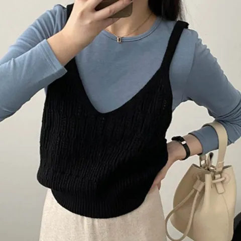 여름 가볍고 시원한 소재 뷔스티에 니트 조끼 셔츠반팔 니트티셔츠 반팔셔츠 여자반팔티