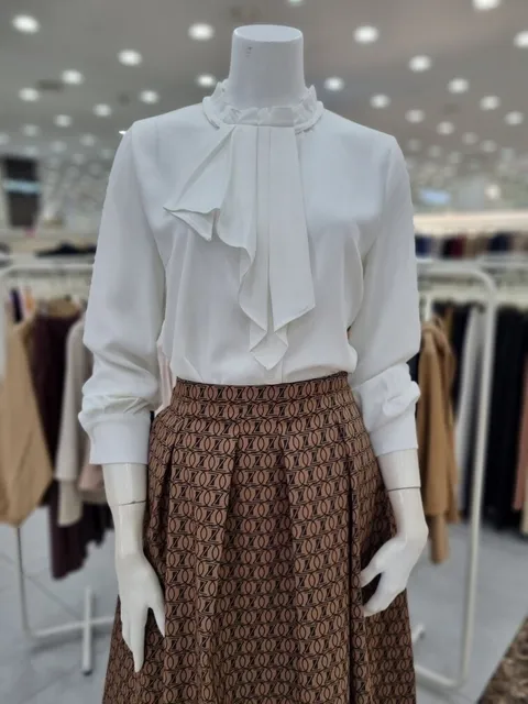 프릴넥 러플 블라우스 IN9BL733600_DJ