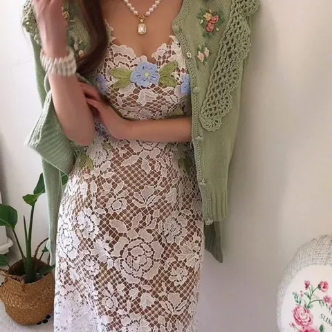 [브리치] 리본마켓 / 세레나데 플라워 펀칭프릴 뜨개 카디건