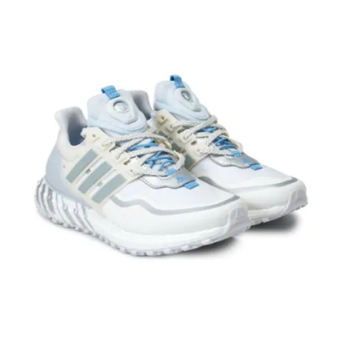 울트라부스트 올 터레인 런닝화 화이트 실버 스카이 HP6722