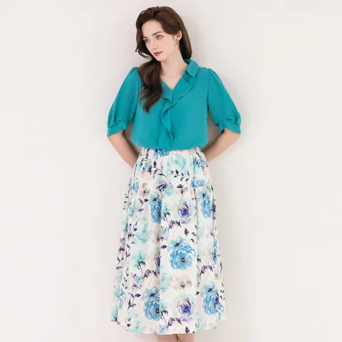 [코디SET] 러플 브이넥 볼륨 블라우스 + 플라워 셔링 스커트