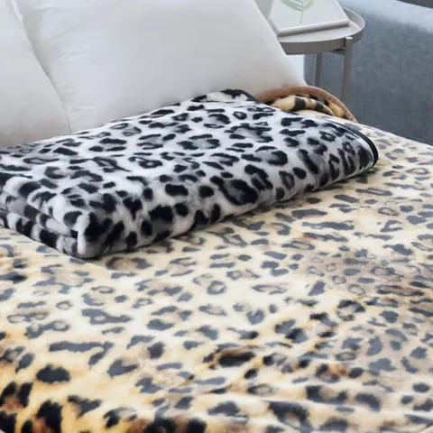 미니 레오파드 무릎담요 극세사 밍크담요 담요이불 담요망토 담요극세사 블랭킷담요