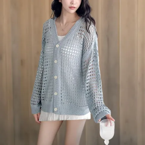 커플 브이넥 레드 펀칭 니트 가디건