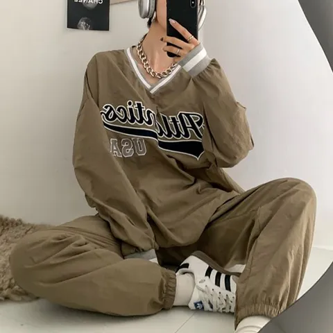 [하프클럽] 애틀 자수 스포티 아노락 바람막이 조거 트레이닝 세트 여성 가을 츄리닝 상하의 세트