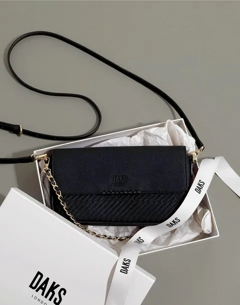 [HOUSE CHECK] 블랙 로고장식 소가죽 미니숄더백 DCWA4F157 463691