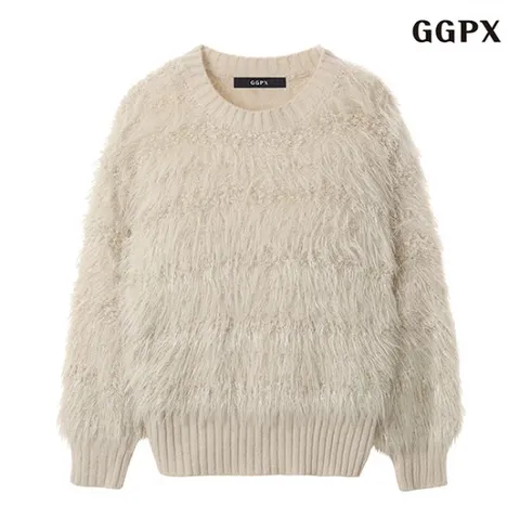 정상가: 59000원ㅣ페이크 퍼 라운드넥 쭈리 여성 긴팔 니트 (GODKT012D)