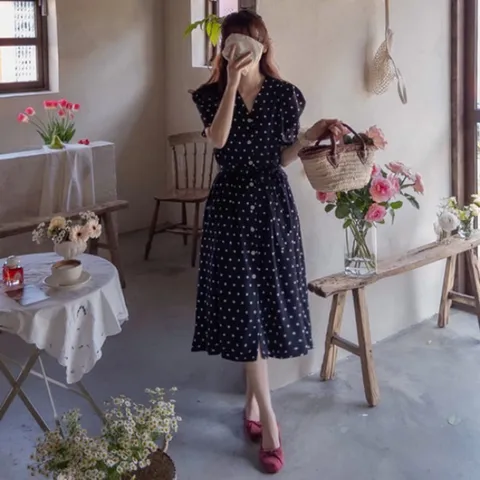 [LABEL] 오슬로 봄도트 퍼프 바람살랑 엣지핏 원피스