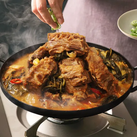 고기듬뿍 우거지감자탕 3kg 1팩 외