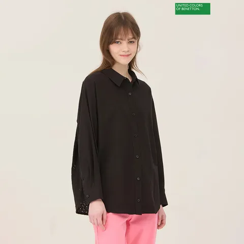 백 플랩 아일렛 블라우스 BABL93531