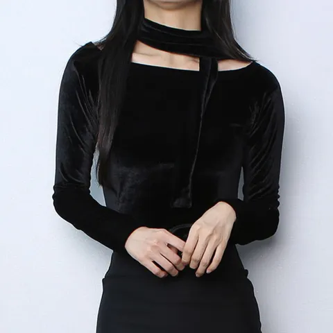 [브리치] 파라노말샵 / (투피스) 벨벳 오프넥 긴팔티 스카프 벨로아 세트(파