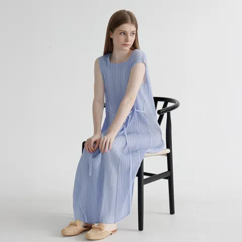 yoyoyoy여성[최초가 119,000원] 플로우 A라인 플리츠 슬리브리스 원피스 스카이블루_AI04WNPOP03