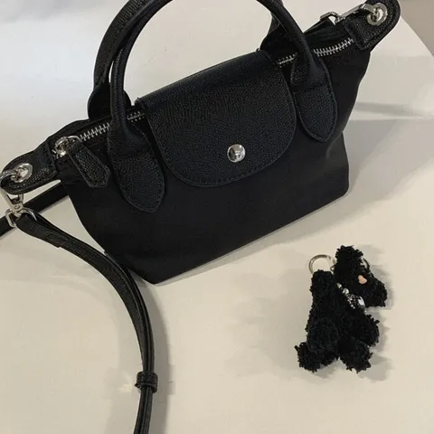 [브리치]  / 쇼룸 스트랩 크로스 미니백