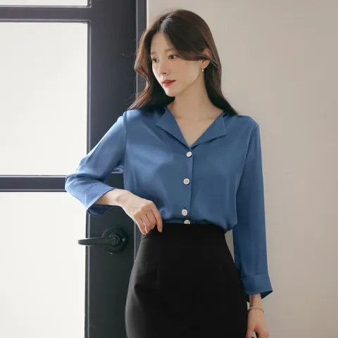 (~XXL까지) 소릴리 오픈넥 백 플리츠 새틴 블라우스 가을 광택 하객룩 오피스룩 모임룩 격식룩 빅사이즈