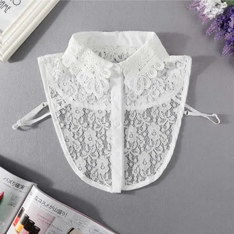 펀칭 플라워 레이스 페이크 카라 블라우스 카라