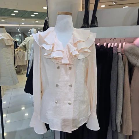 러플카라더블버튼블라우스(GN3A0BL10)_BP