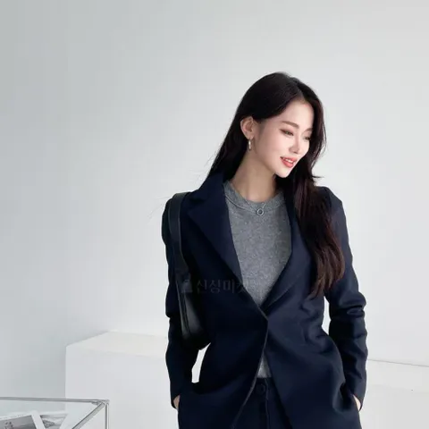 [다잇템] 여자 알바 셋업 출근룩 편한 수트핏 자켓_4