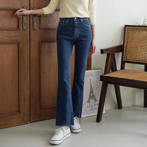 여자 사계절 핏이 예쁜 스판 히든밴딩 슬림 세미 부츠컷 청바지 봄 여름 가을 겨울 편한 날씬 데님팬츠