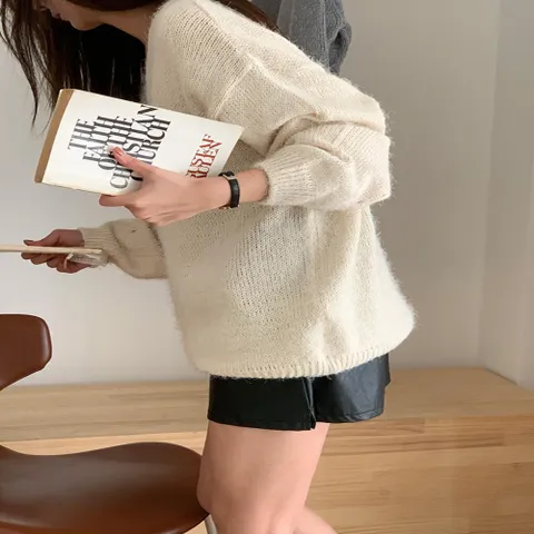 [다잇템] 여자 빅사이즈 모헤어 환절기 V넥 내의 니트