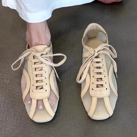 루니마 매쉬 스니커즈