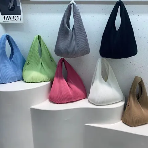 플리츠숄더컬러백 플리츠백 여름가방 데일리백 컬러숄더백