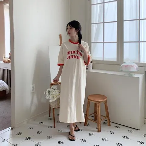 [하프클럽] 여자 필기체 H라인 롱 U넥 반소매 원피스