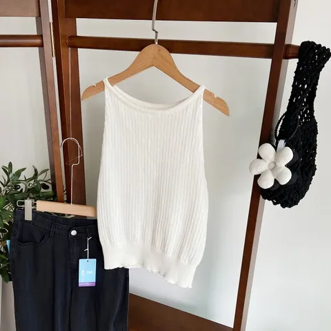 웰리홀터나시 골지 홀터넥 민소매 나시 크롭니트