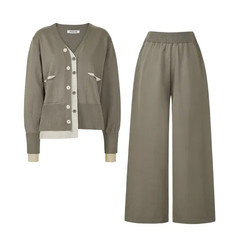 [롯데백화점]배색루즈핏가디건+와이드니트팬츠SET PBVFF4F3KT2081