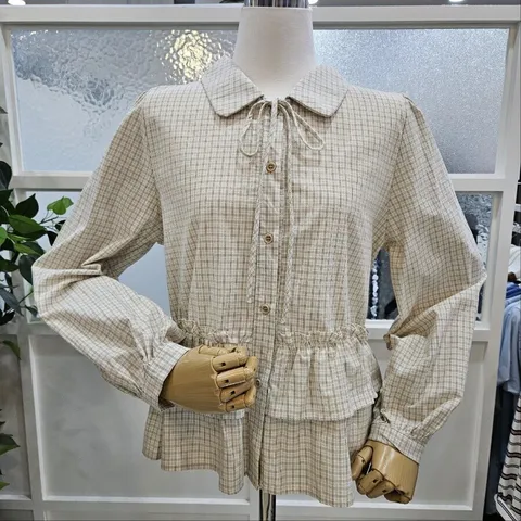 둥근카라프릴블라우스 BBSIBL007C