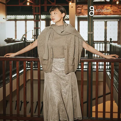 플라워 스팽글 자수 스커트