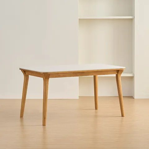 나폴리 포세린 세라믹 4인용 원목 식탁 1400 테이블