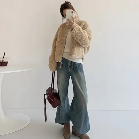 [양모100%] 먼데이 시어링 하이넥 코트