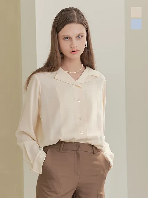 [더블유스탠다드(W STANDARD)] 지적인 오픈 카라 셔츠 블라우스