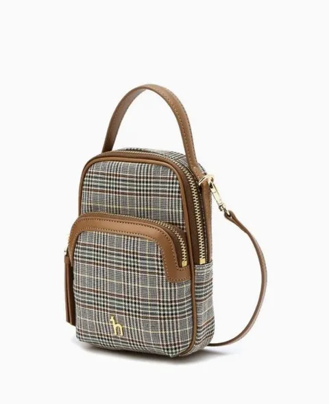 [쇼핑백동봉] 브라운 체크 나일론 더블지퍼 크로스미니백 HIWA4F431W2