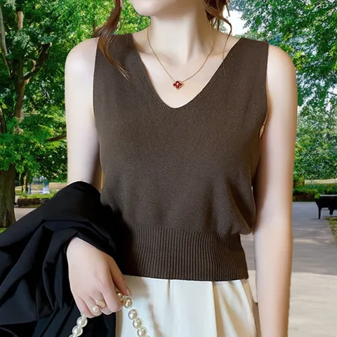 여성 여름 브이넥 민소매 니트 이너 나시 티 브라운 여름니트 브이넥니트 민소매니트 여성니트