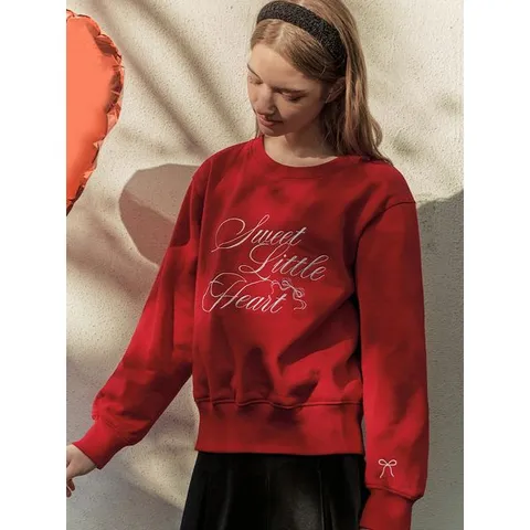 [하프클럽] 리본 레터링 맨투맨 RIBBON LETTERING SWEATSHIRT / RED