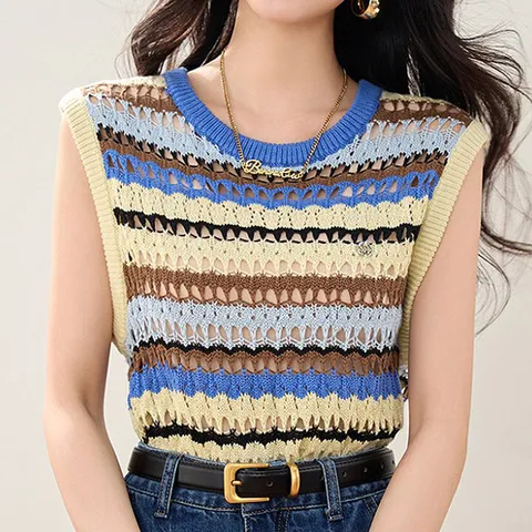 [퀸이즈] 도민 컬러 배색 스트라이프 니트 민소매 슬리브리스