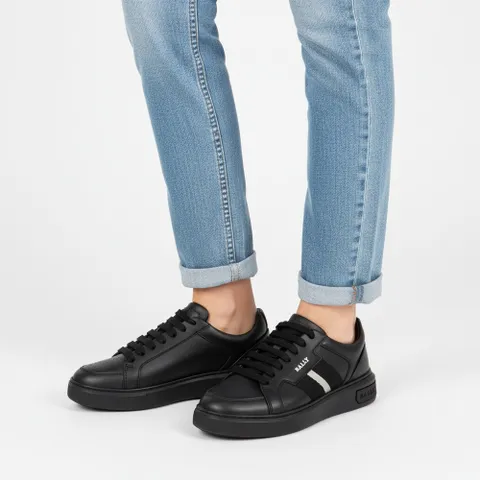 클리어런스 삼선 로고 레더 여성스니커즈 MOONY W U901