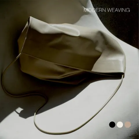 SINGLE STRAP TALL CROSSBODY BAG MW240