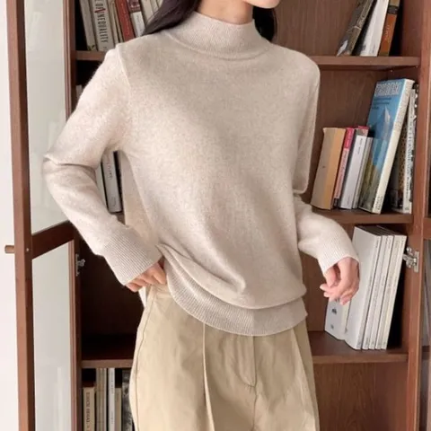 [하프클럽/브이와이]여자 파인울 빨간색 긴팔티셔츠_WT32353